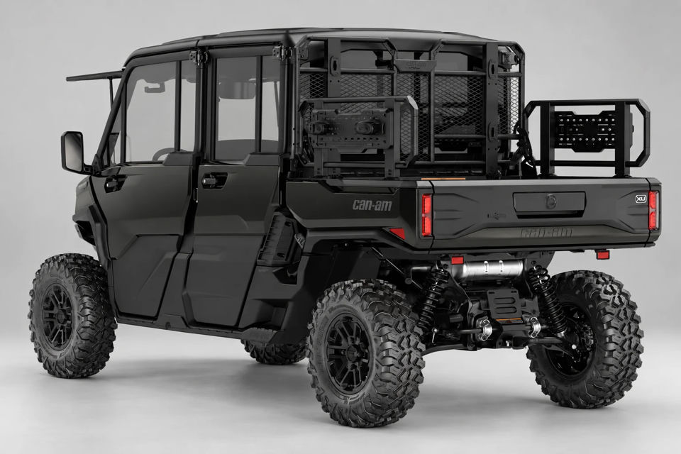 2027 Can-Am Defender XU MAX Lone Star CAB HD11 photo 2